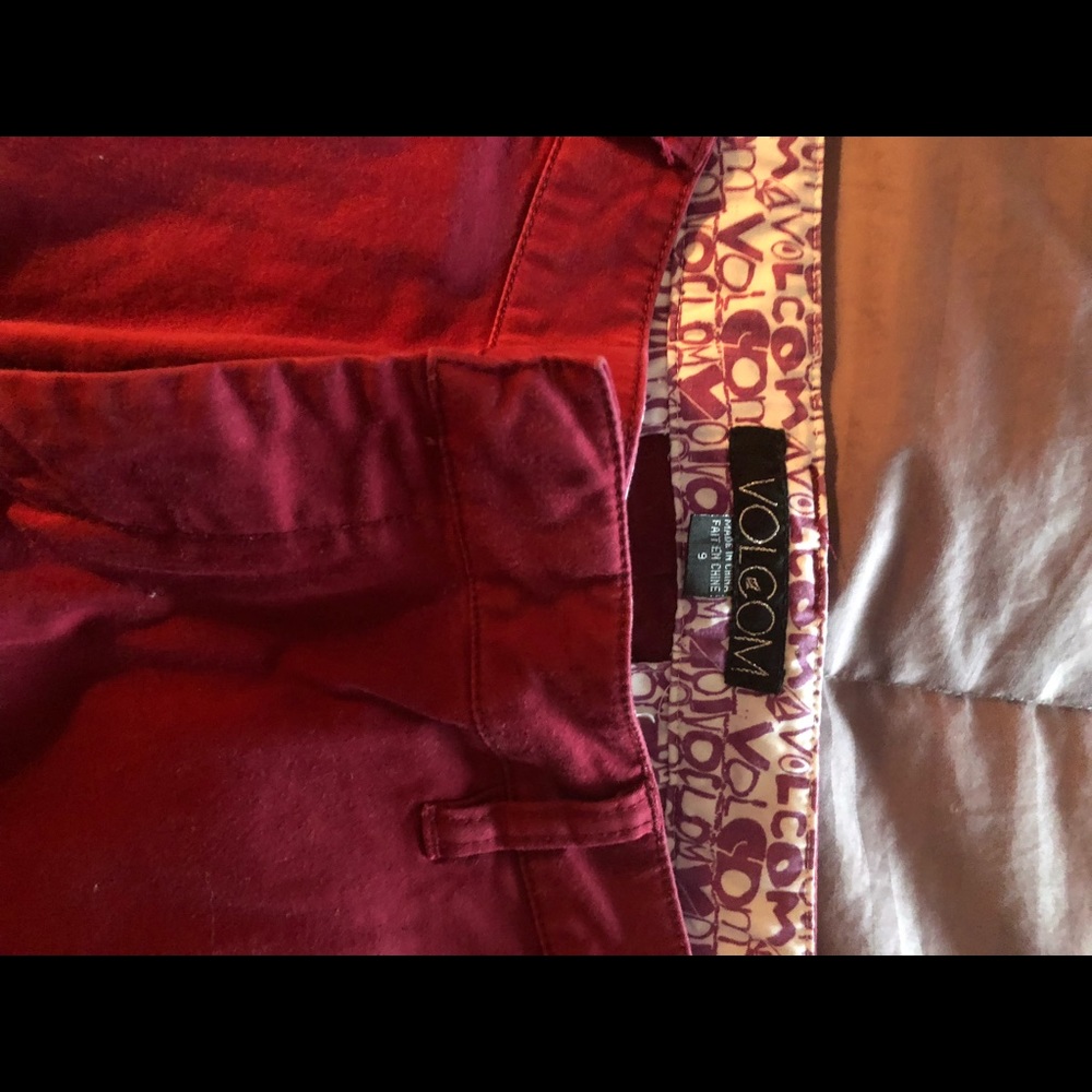 Volcom straight leg Red pants